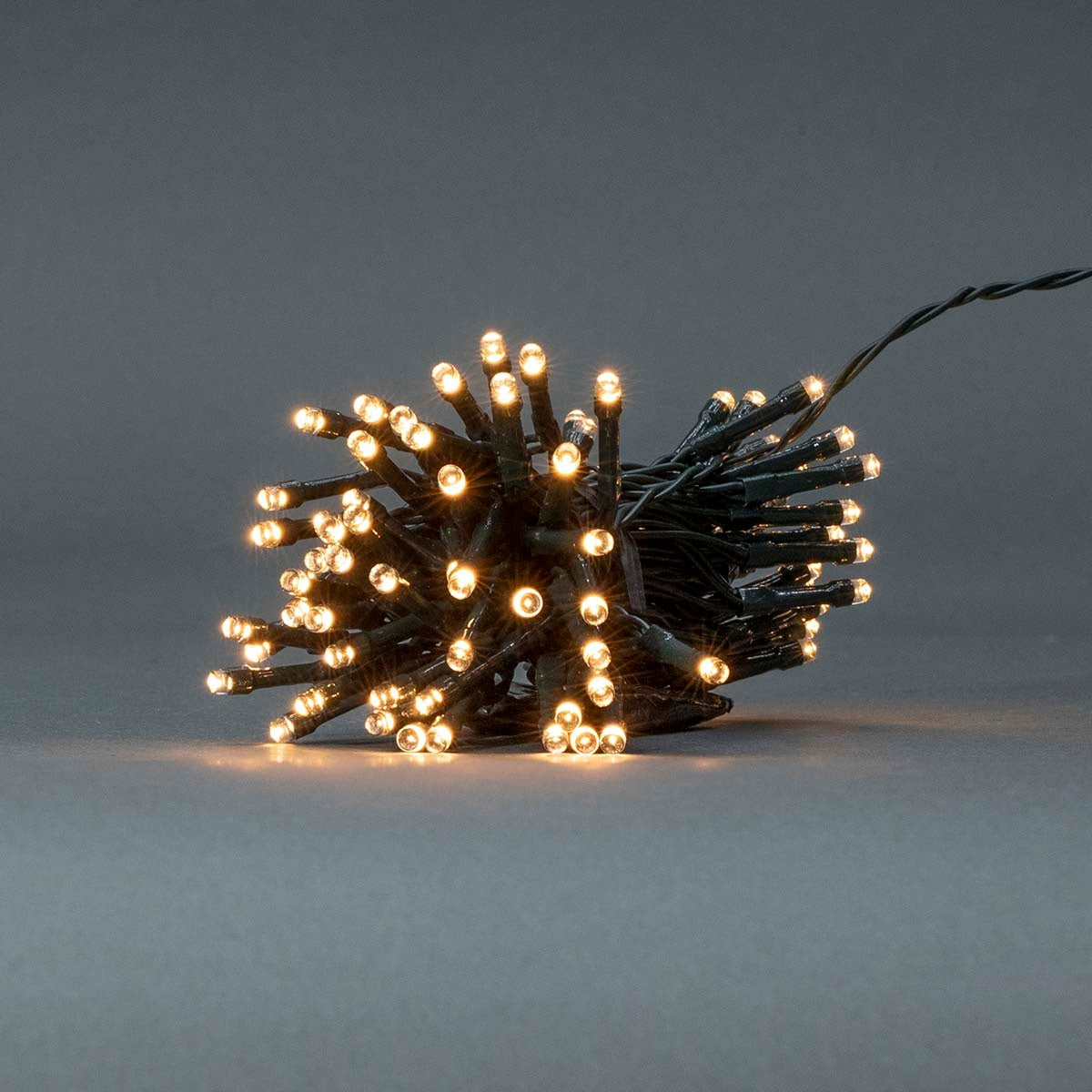 Christmas lights | String | 48 LEDs | Warm White | 3.60 m | Lighting effects: 7 | Indoors or Outdoors | Battery powered