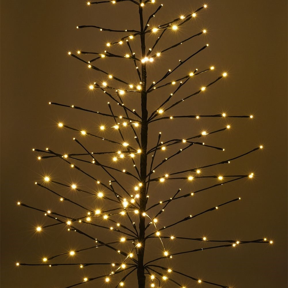 Christmas tree with 240 LED lights for indoor and outdoor use