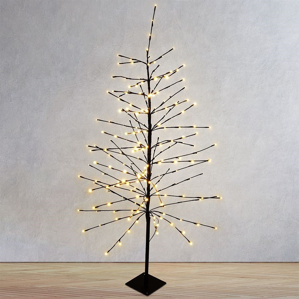 Christmas tree with 320 LED lights for indoor and outdoor use