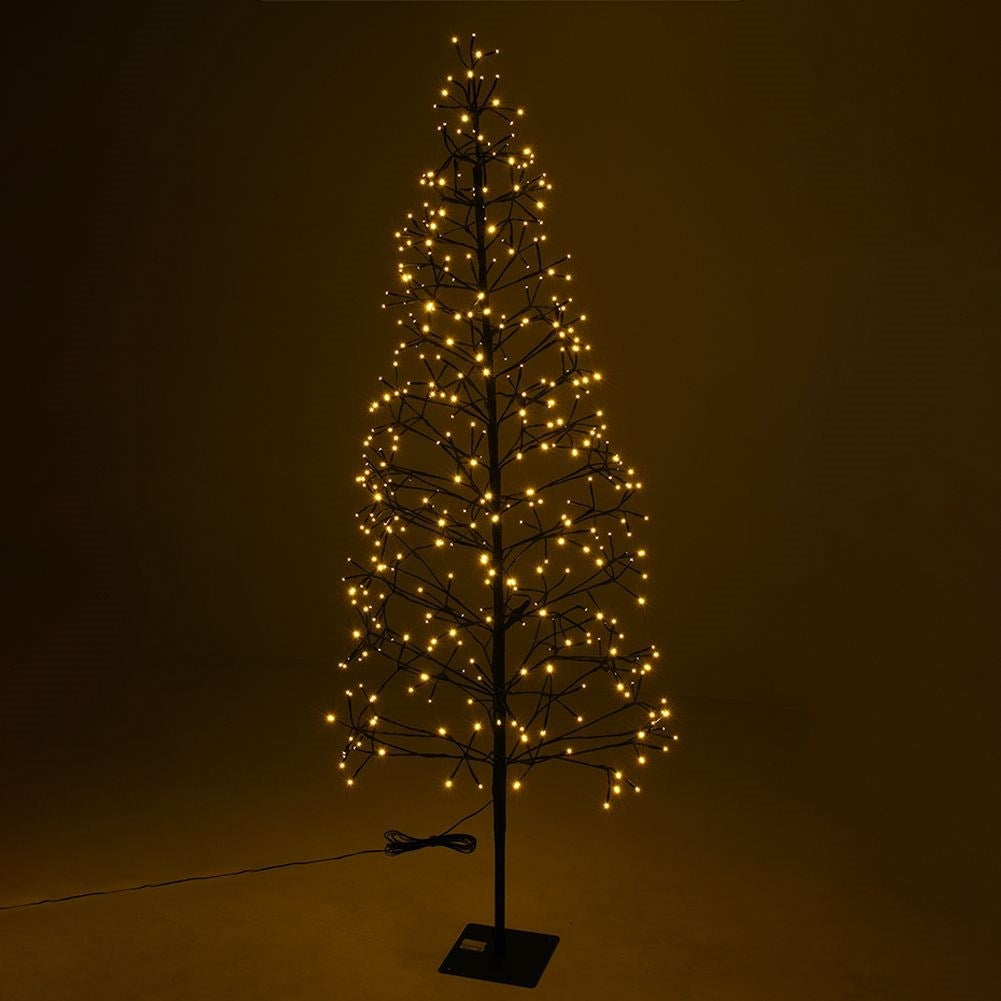 Christmas tree with 400 LED lights for indoors and outdoors