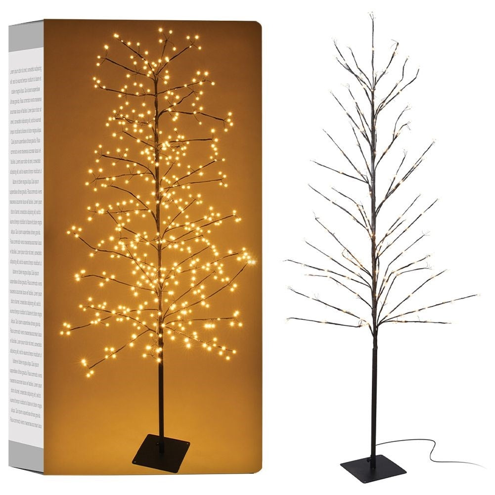 Christmas tree with 480 LED lights for indoor and outdoor use