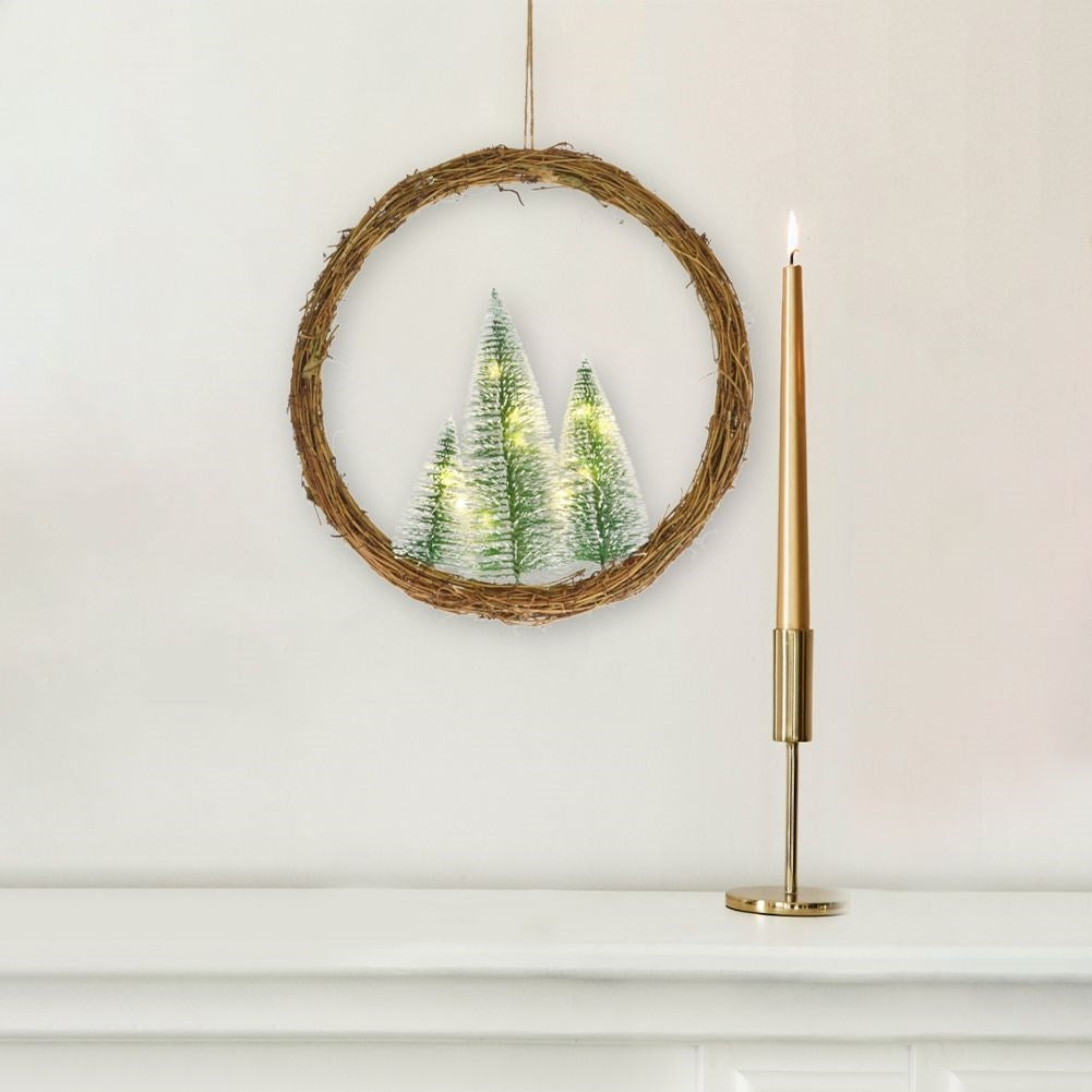 Christmas wreath with LED lights - Unique and Festive Atmosphere
