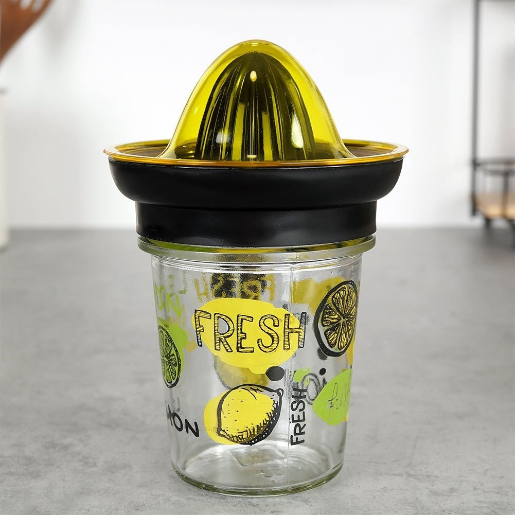 Citrus press with glass container for easy juicing
