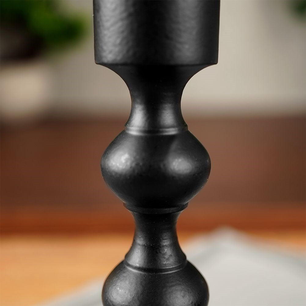 Classic Black Candle Holder in Aluminum for Candles