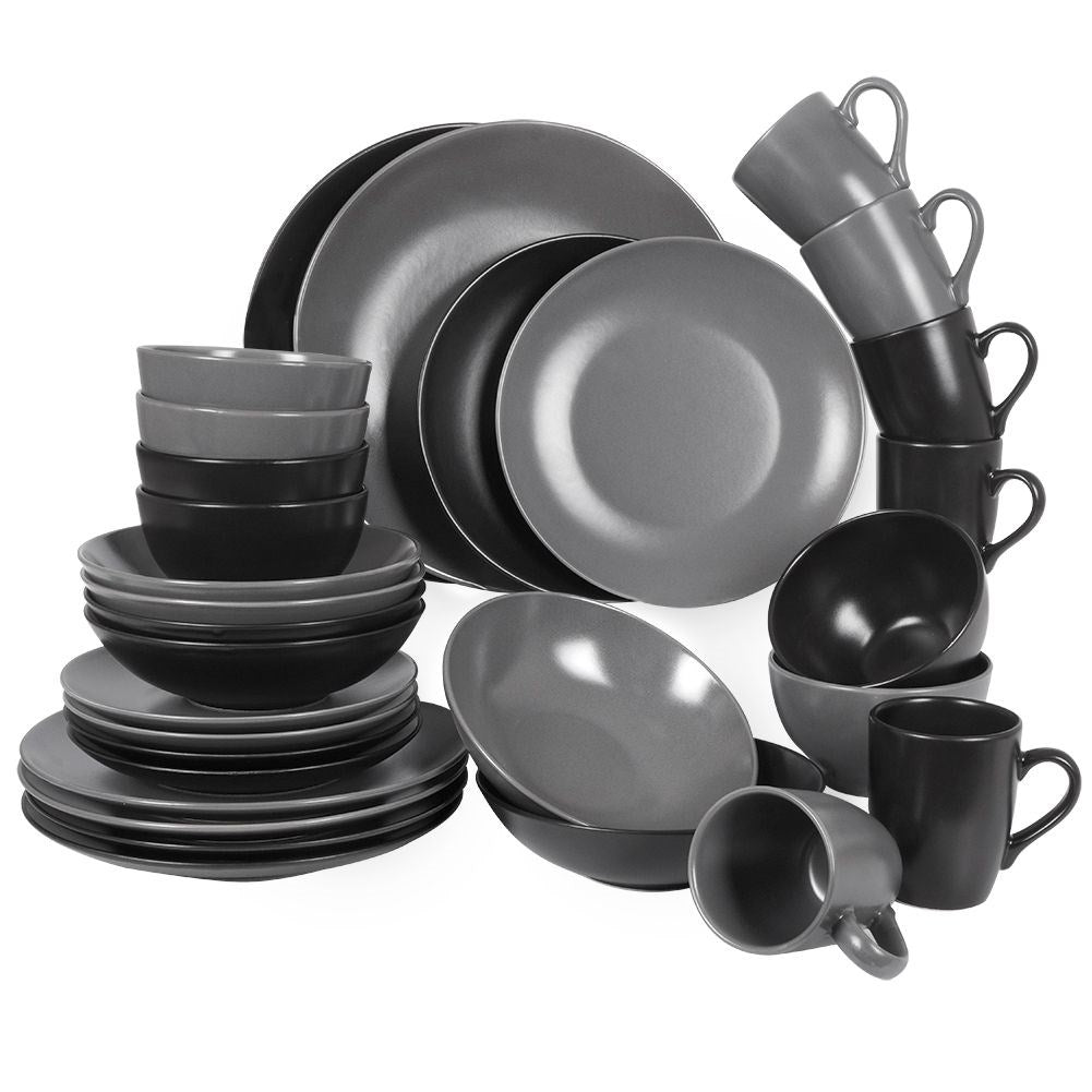 Classic Ceramic Dinner Plate in Trendy Color