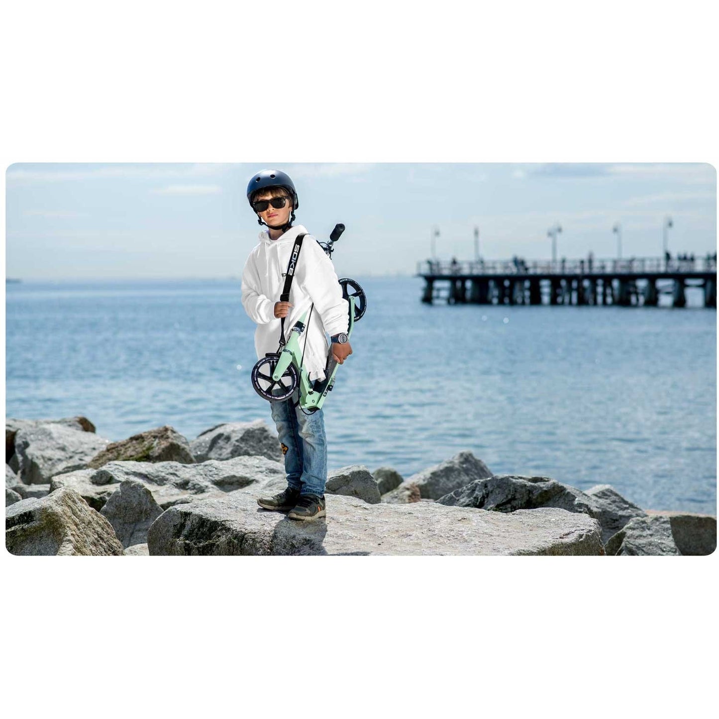 City Scooter with Adjustable Height and Folding Design