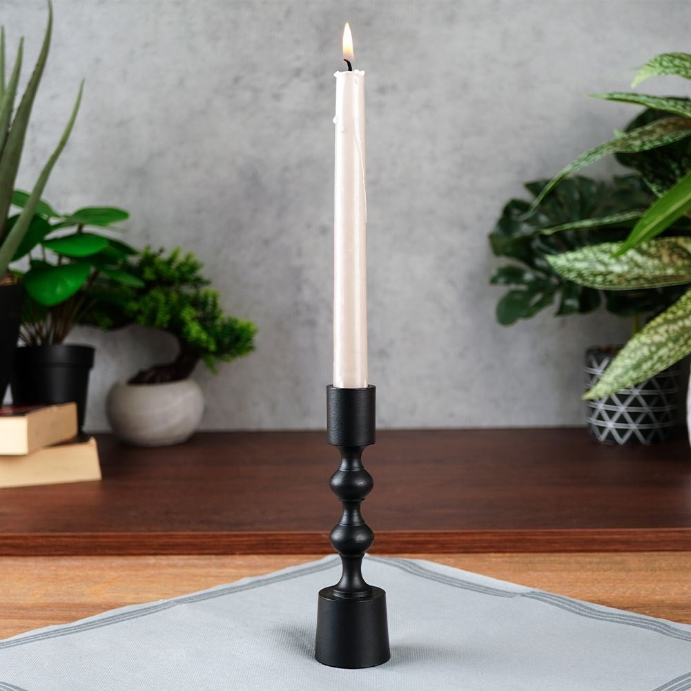 Classic black candle holder for long candles in aluminium