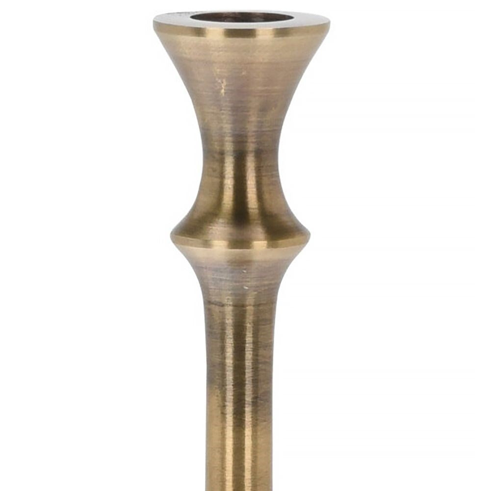 Classic golden candlestick in aluminum for long candles