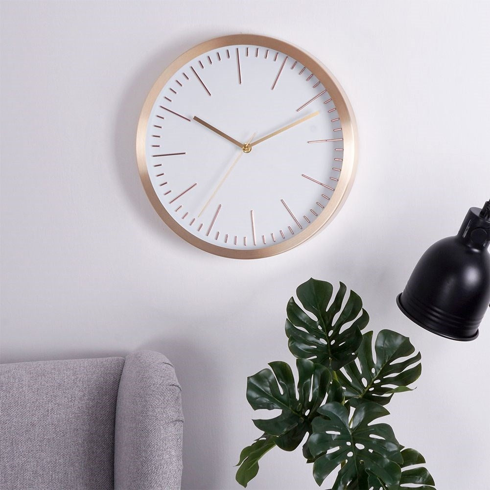 Classic wall clock 30 cm with white dial and gold frame