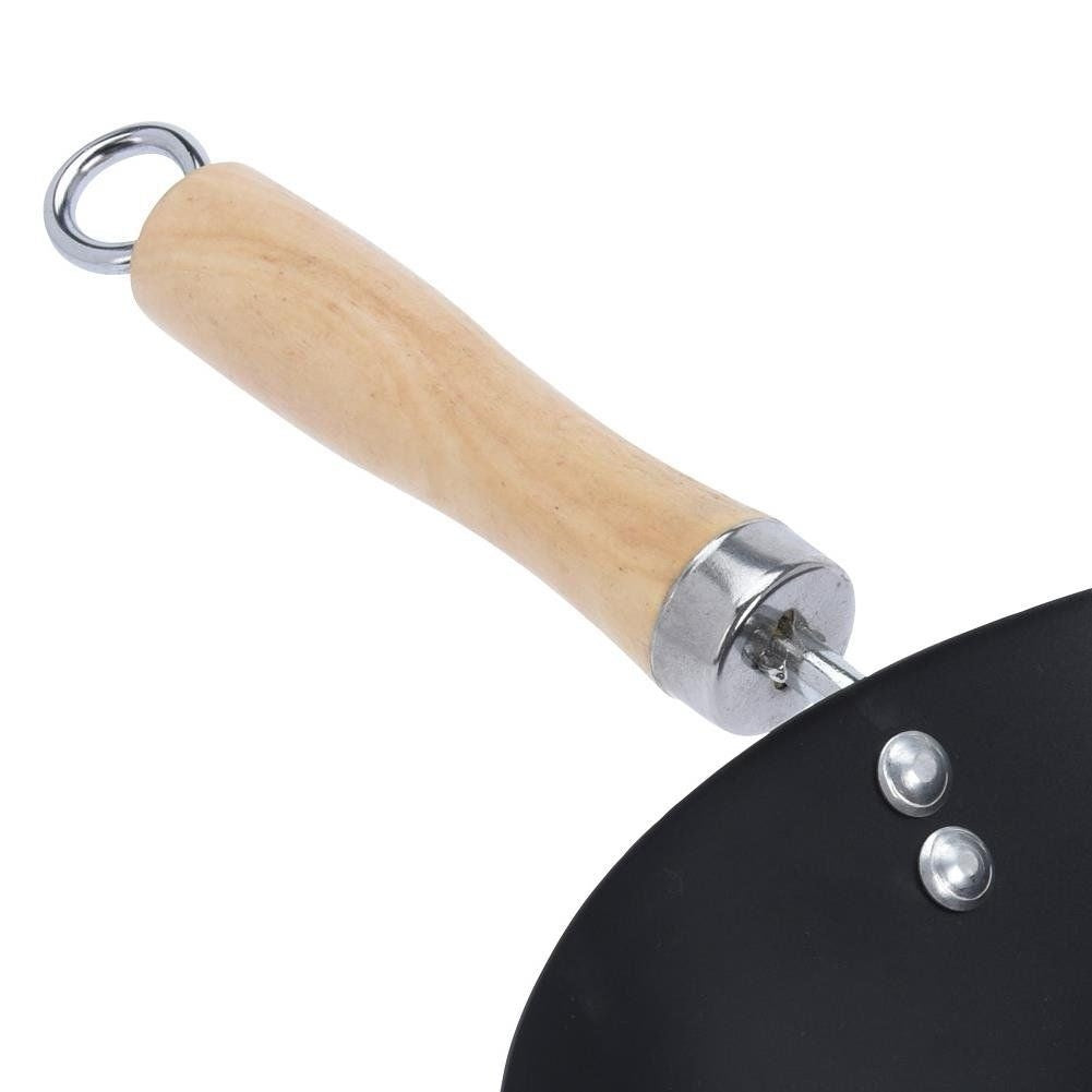 Classic wok for all cooks