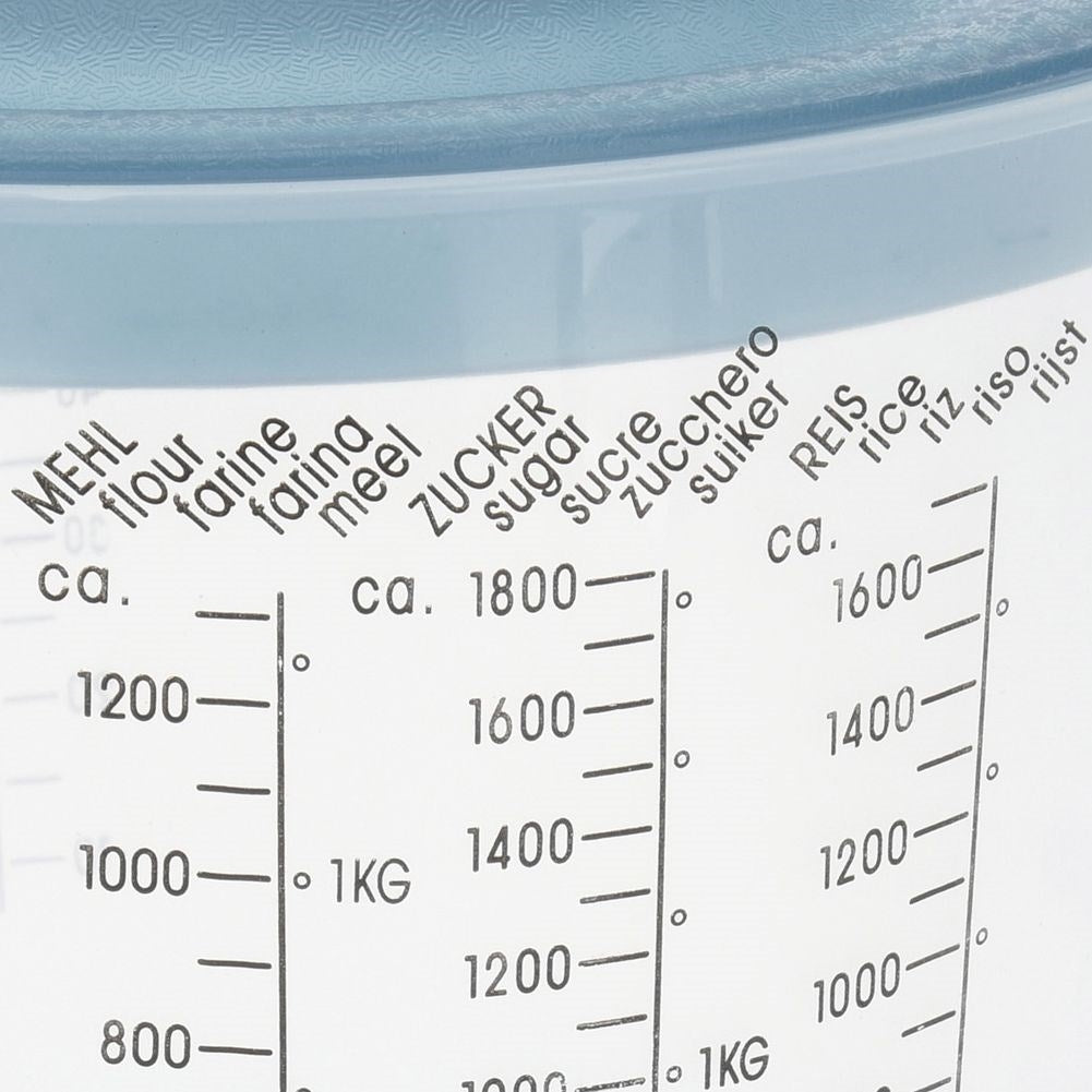 Closed Bowl for Easy Mixing with Lid and Measuring Scale