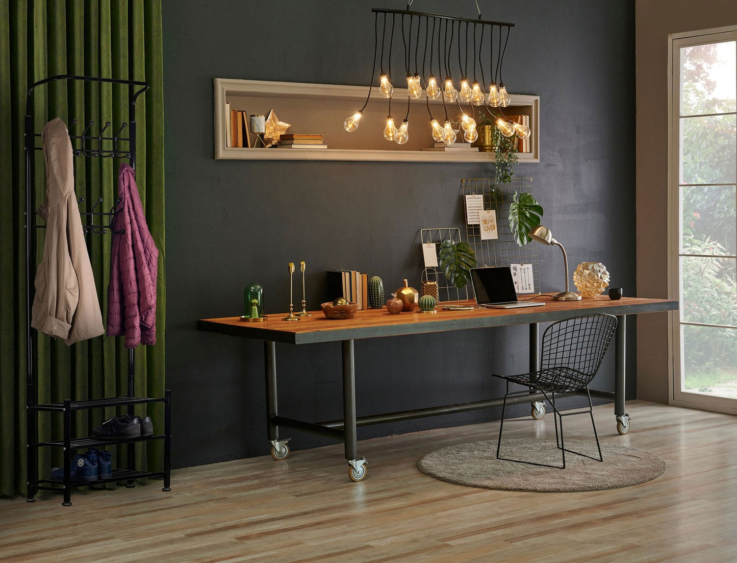 Clothes hanger + cabinet, shelf, shoe shelf ModernHome