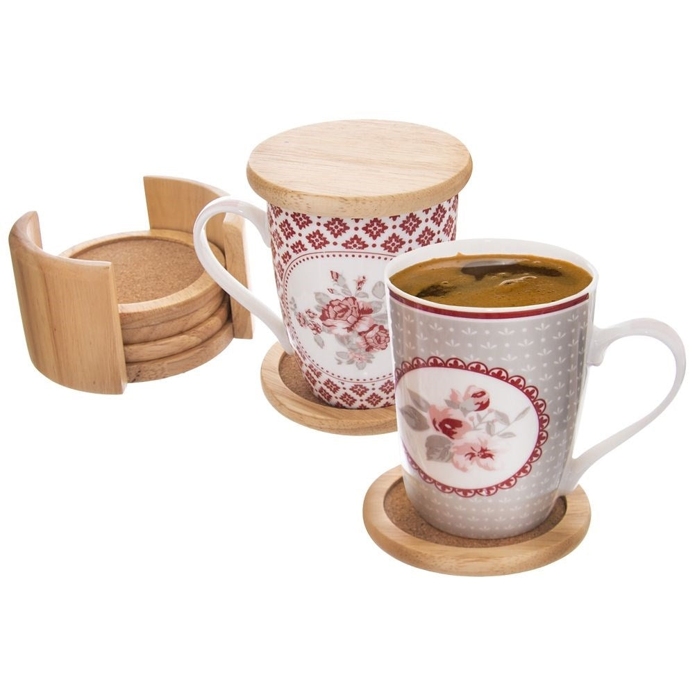 Coasters in wood and cork for cups, mugs and glasses