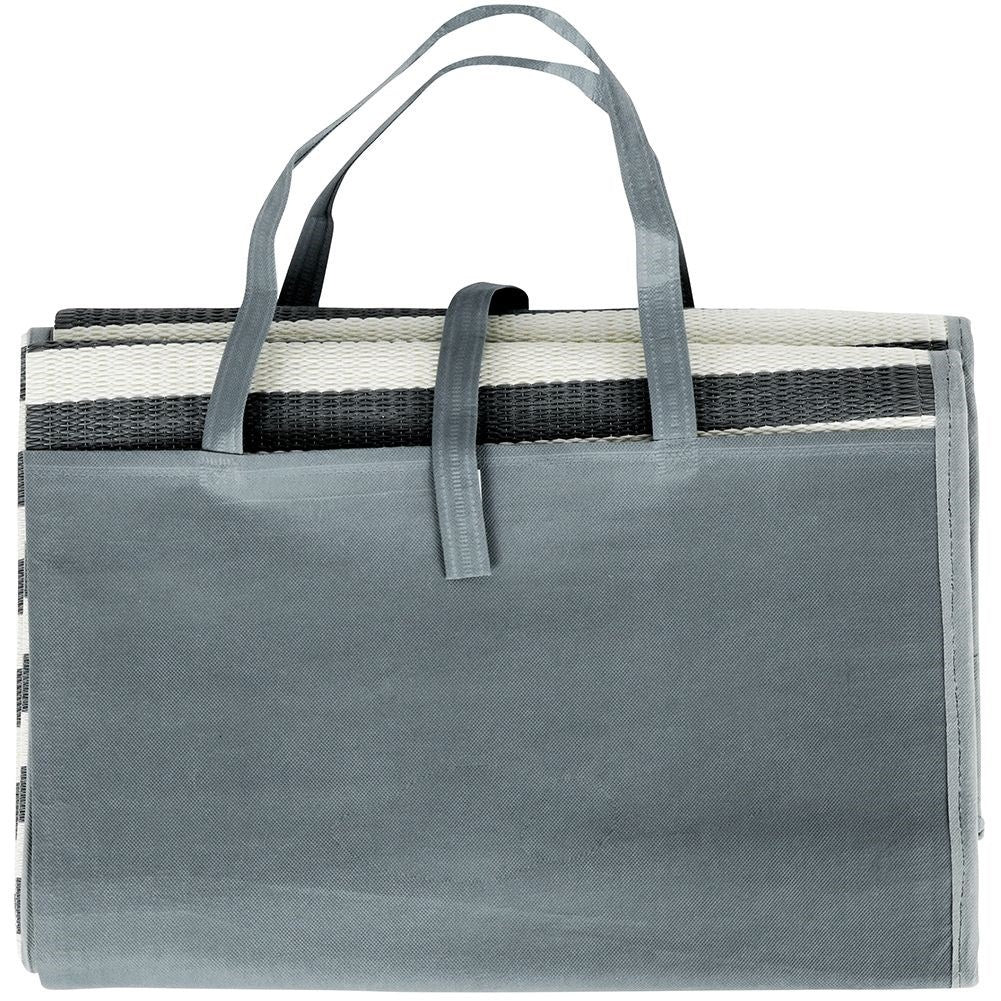 Collapsible picnic blanket: Perfect for outings & beach days