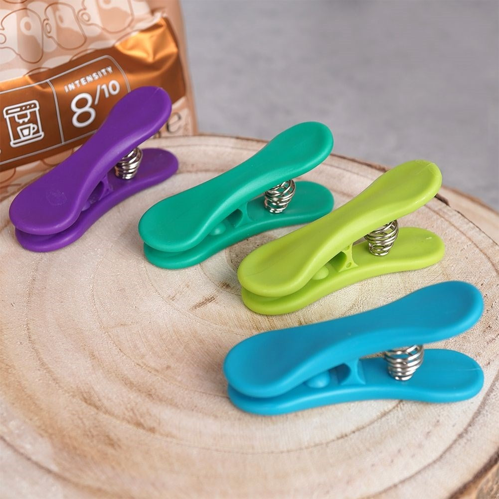 Colorful Easter clips - Seven pack for tight closure