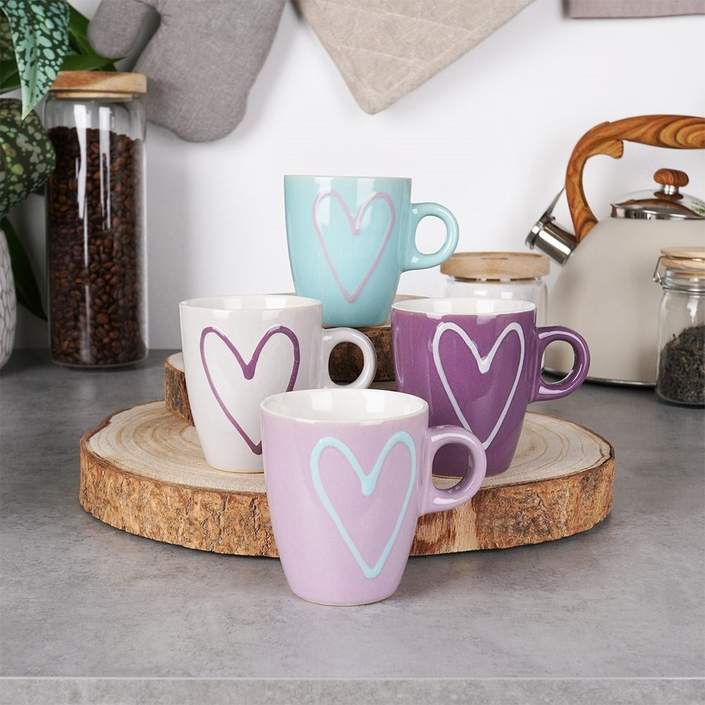 Colorful ceramic mugs with heart motifs - 4-pack