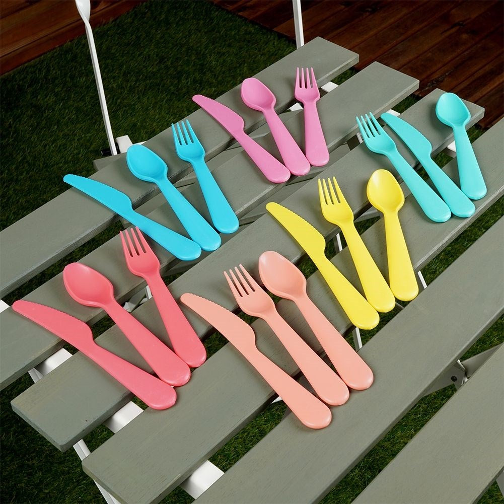 Colorful reusable children's cutlery - 18 pieces in durable material