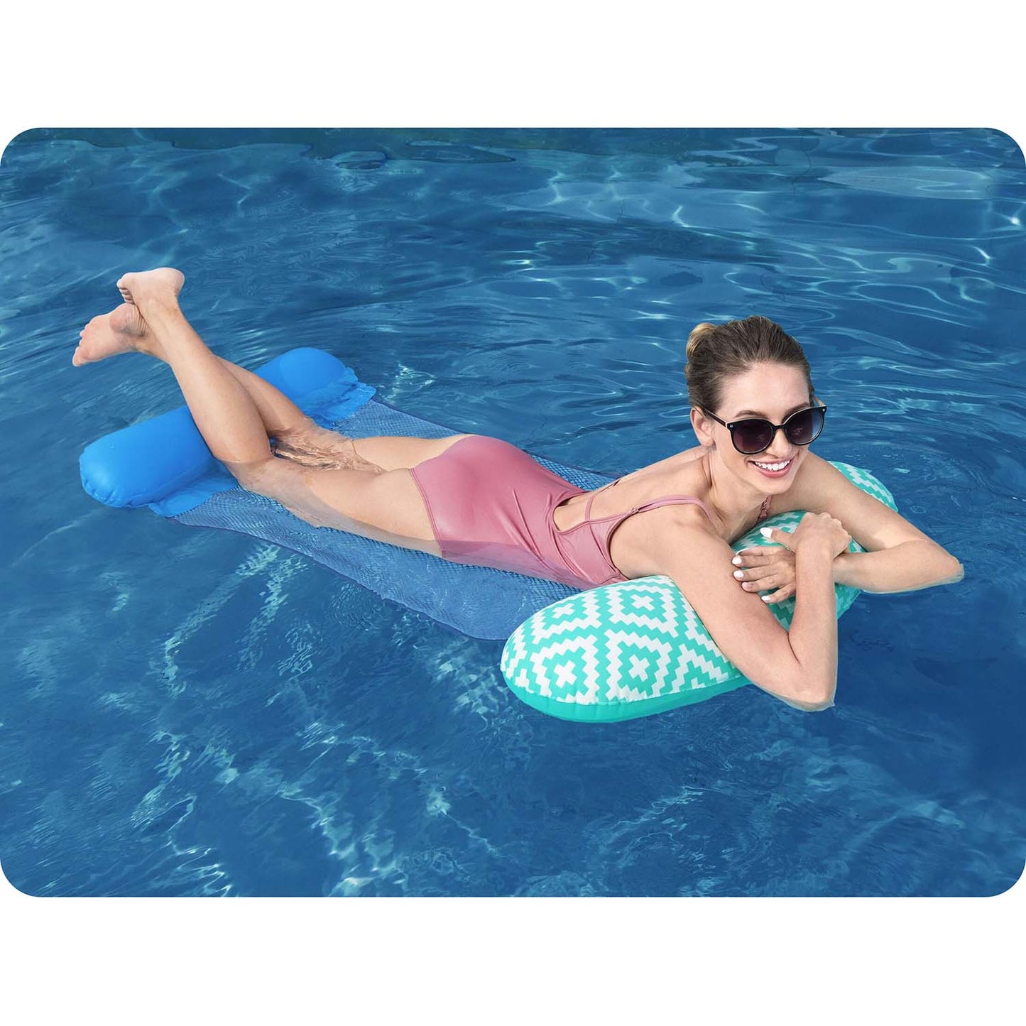 Comfort Plush Bestway 43555 inflatable mattress for swimming