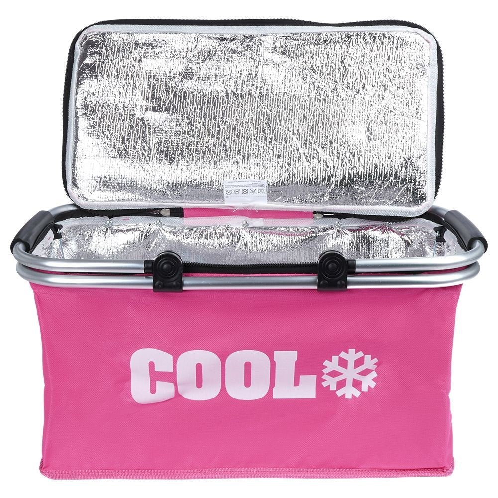 Comfortable cool bag with reinforced bottom and closable lid