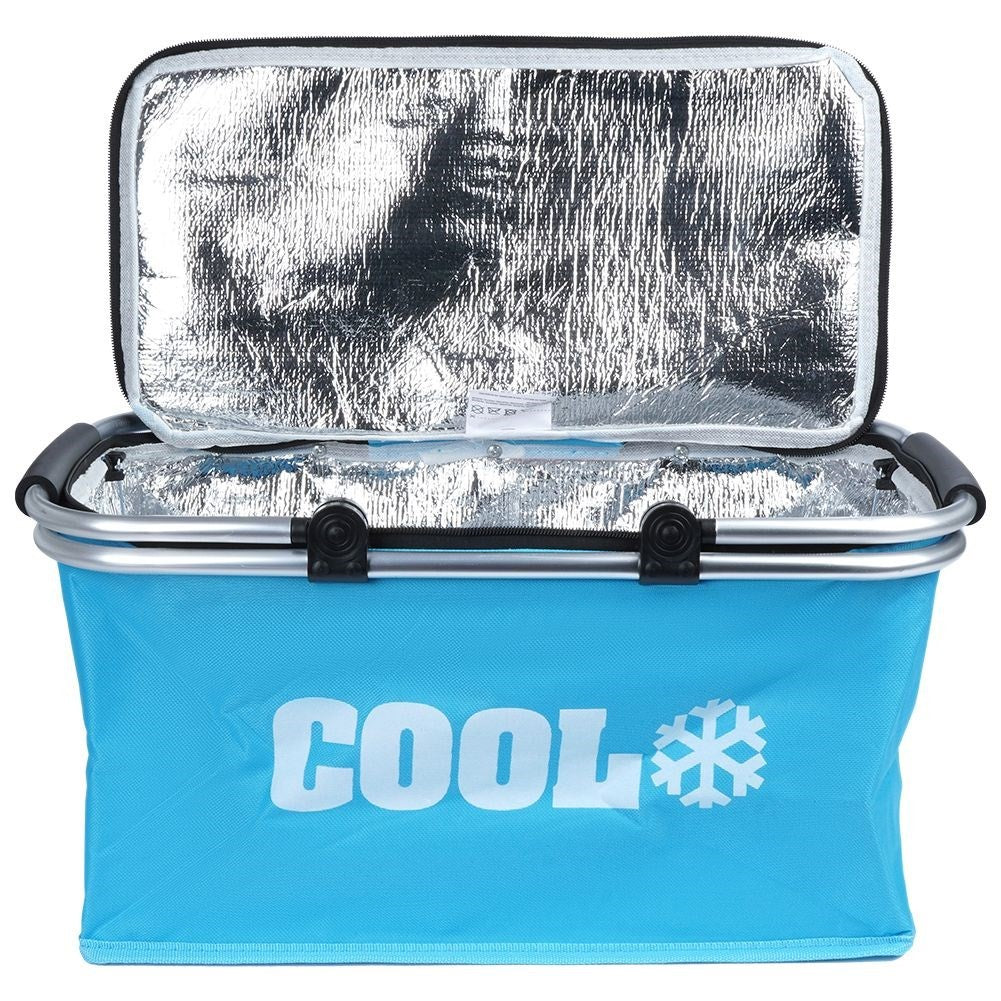 Comfortable cooler with reinforced bottom and comfortable handles