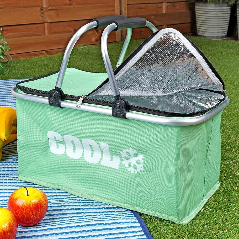 Comfortable cooler with reinforced bottom and comfortable handles