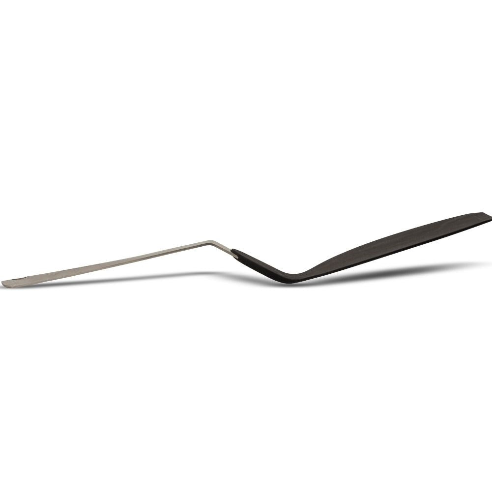 Comfortable kitchen spatula for pancakes and fried eggs