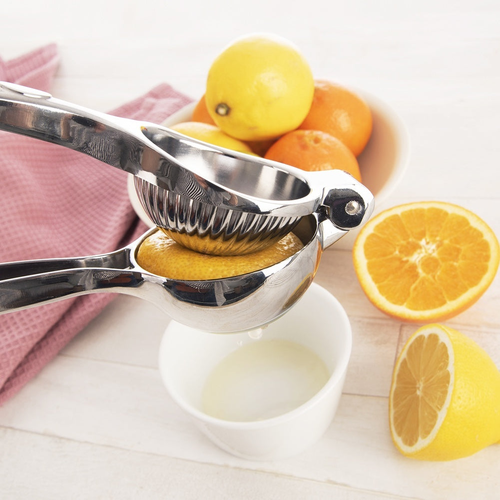 Compact and efficient metal citrus press for lemons and limes