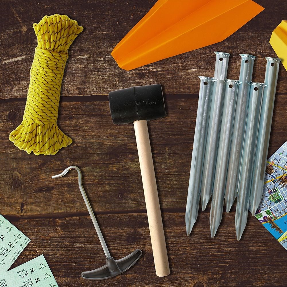 Complete camping kit 9 parts: hammer, rope, tent pegs, hook