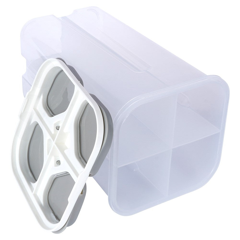 Container for dry goods with 4 compartments and dosing lid