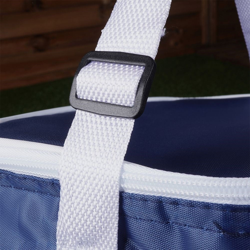 Convenient cooler bag for hot and cold meals on trips