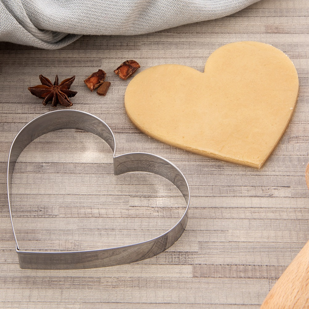 Cookie cutter steel heart 9.5 cm