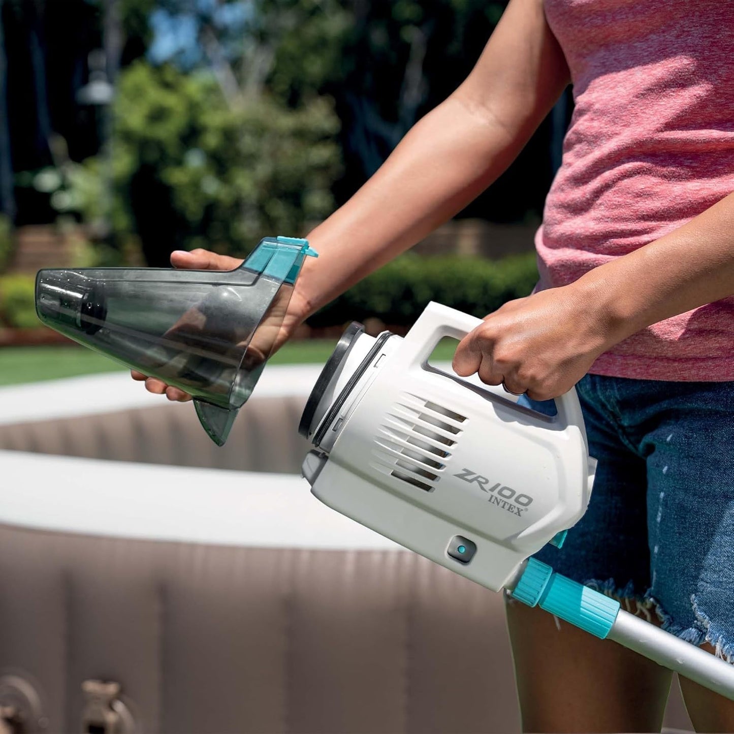 Cordless electric pool vacuum cleaner INTEX 28626