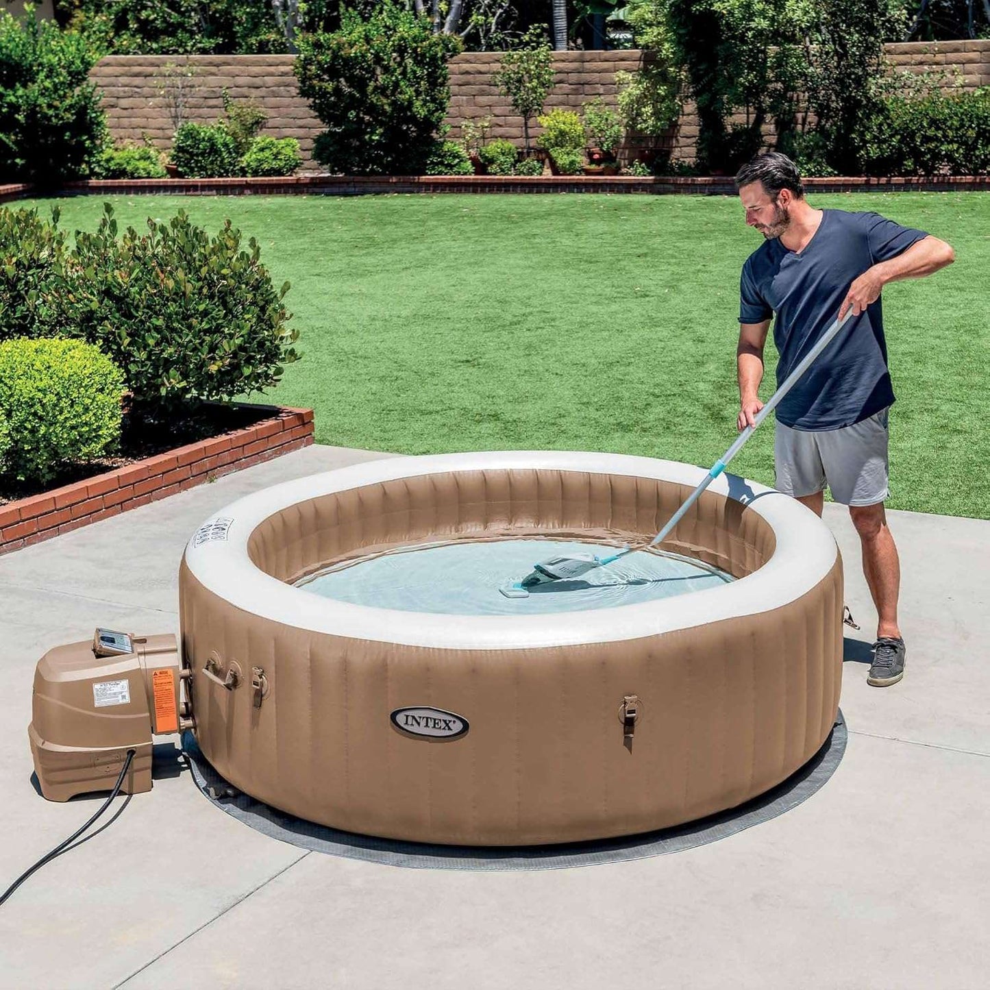 Cordless electric pool vacuum cleaner INTEX 28626