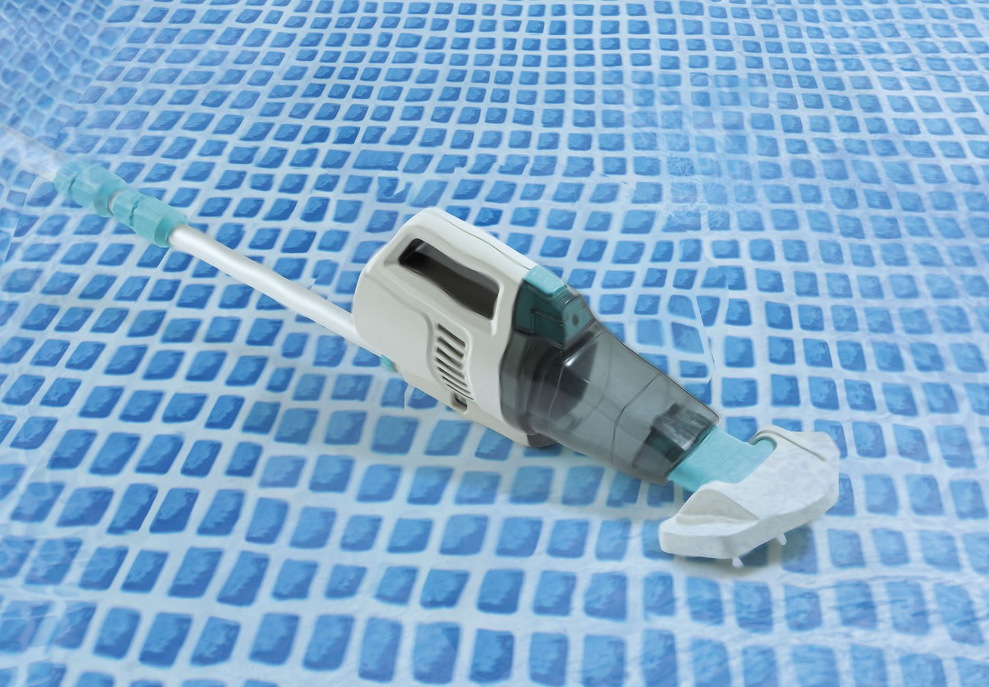 Cordless vacuum cleaner for cleaning swimming pools INTEX 28628