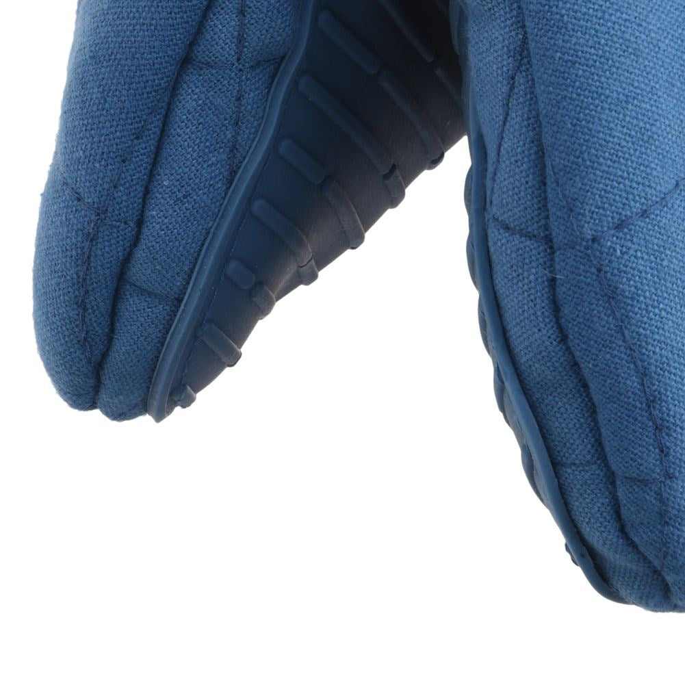 Cotton glove with silicone for lifting hot vessels