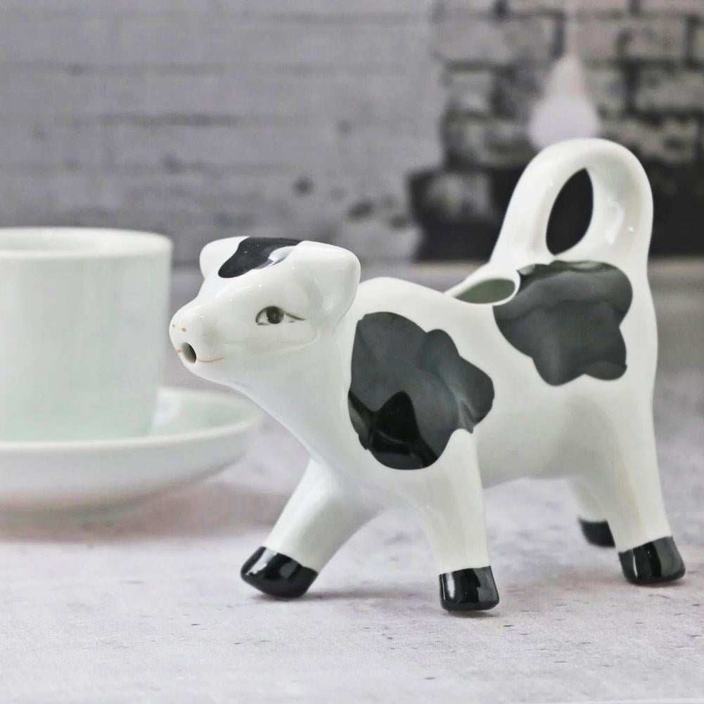 Cow-shaped milk jug - unique and stylish serving