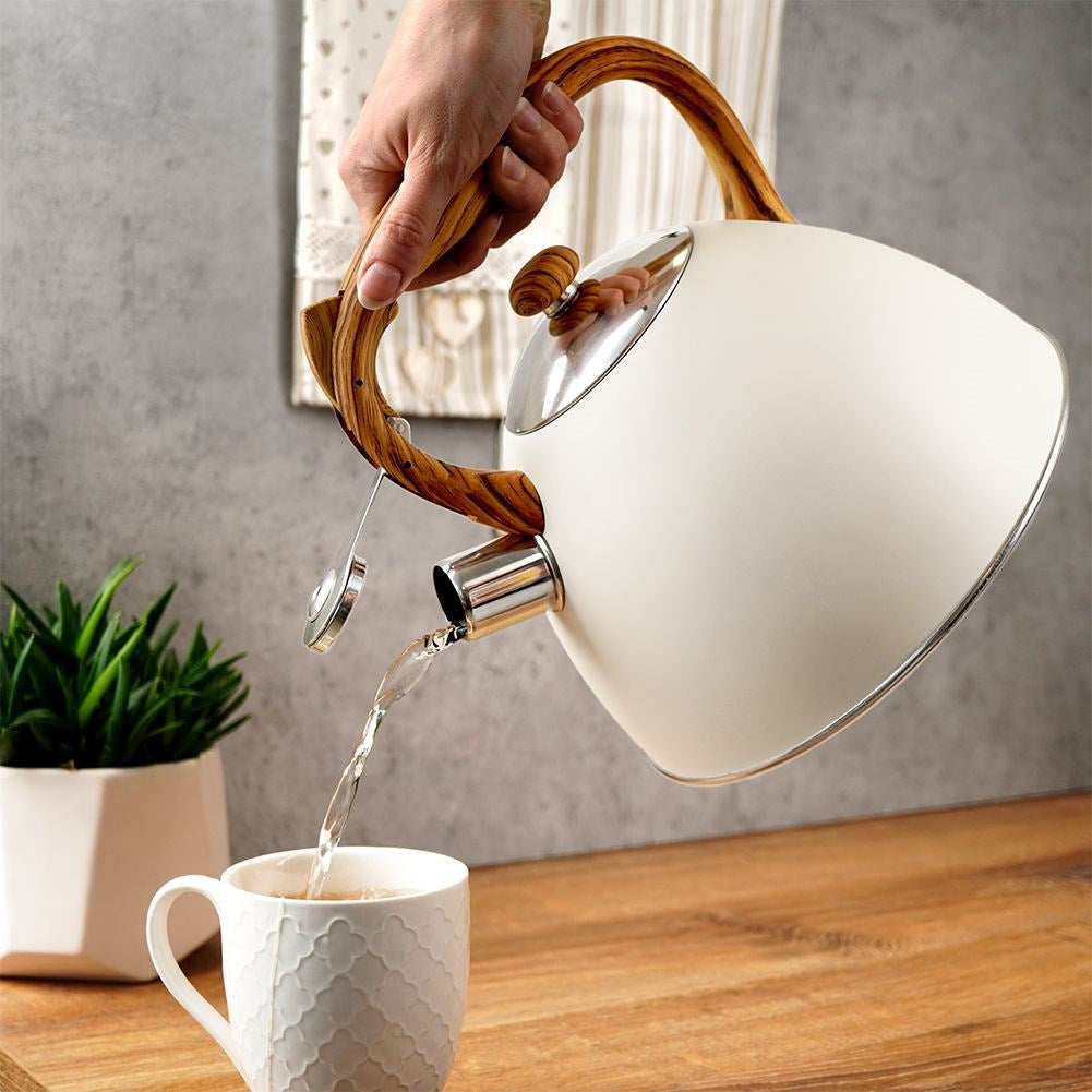 Cream Kettle with Automatic Whistle