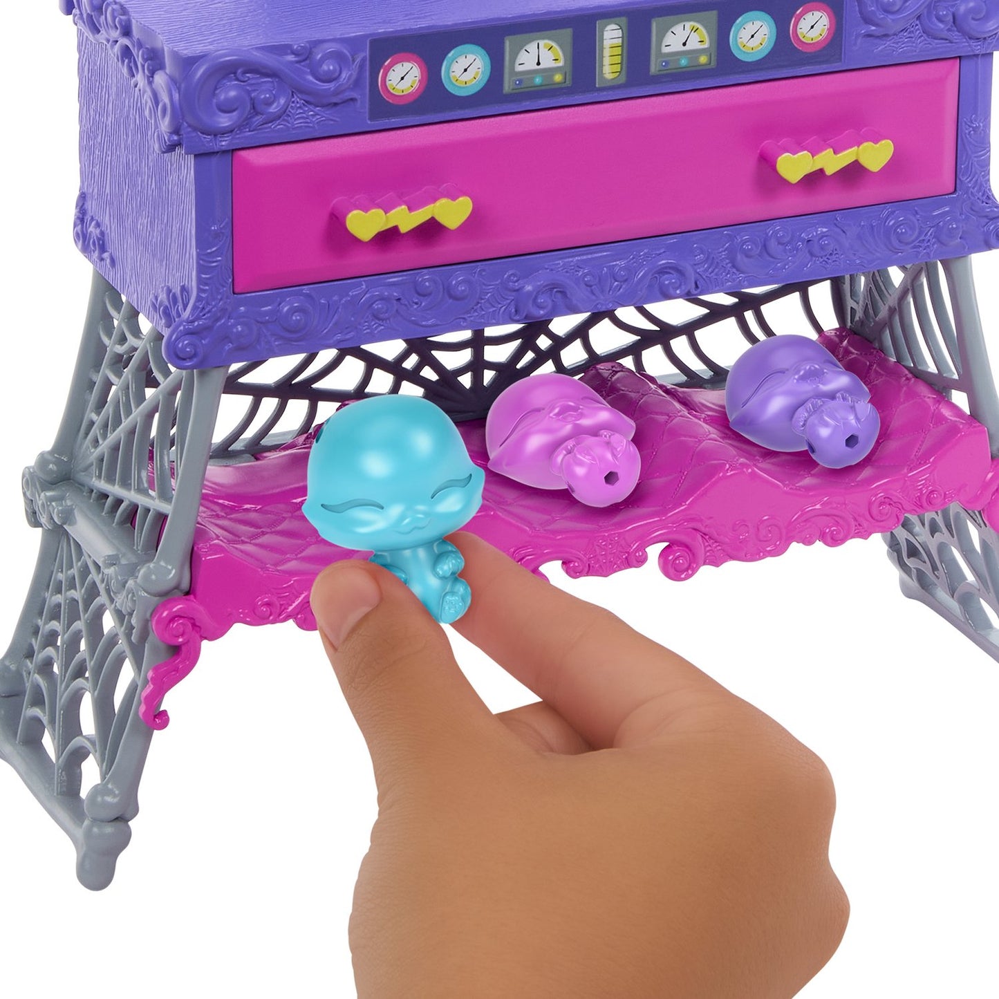Create Your Own Monster Pet Playset with Frankie Stein