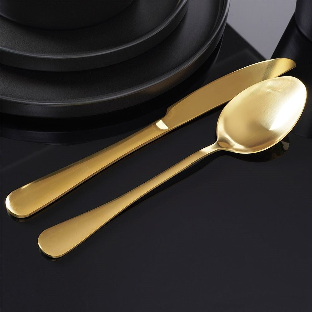 Cutlery set for 4 in shiny, golden stainless steel