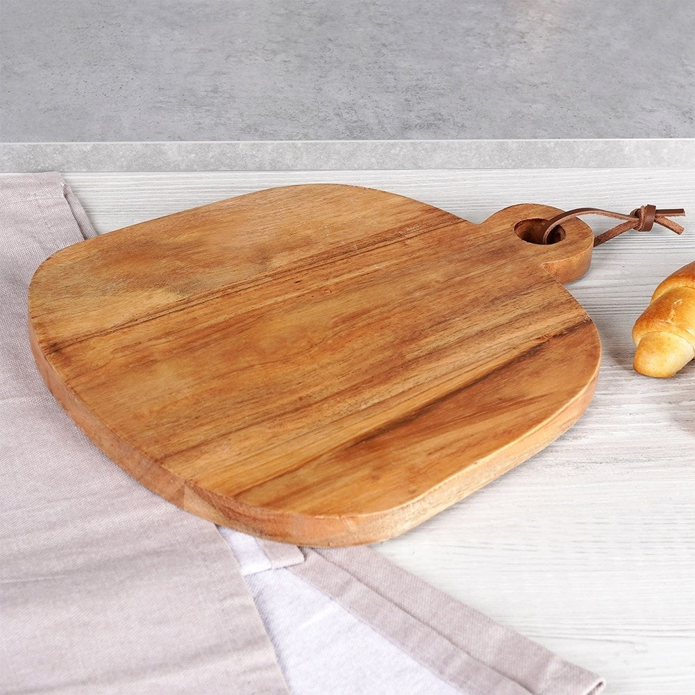 Cutting Board in Acacia Wood with Handle - Perfect for Serving