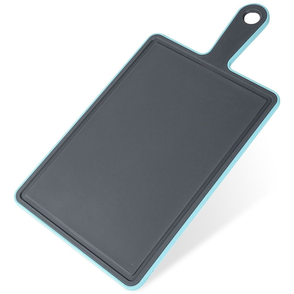 Cutting Board in Gray Plastic - Durable and Odor Free for the Kitchen