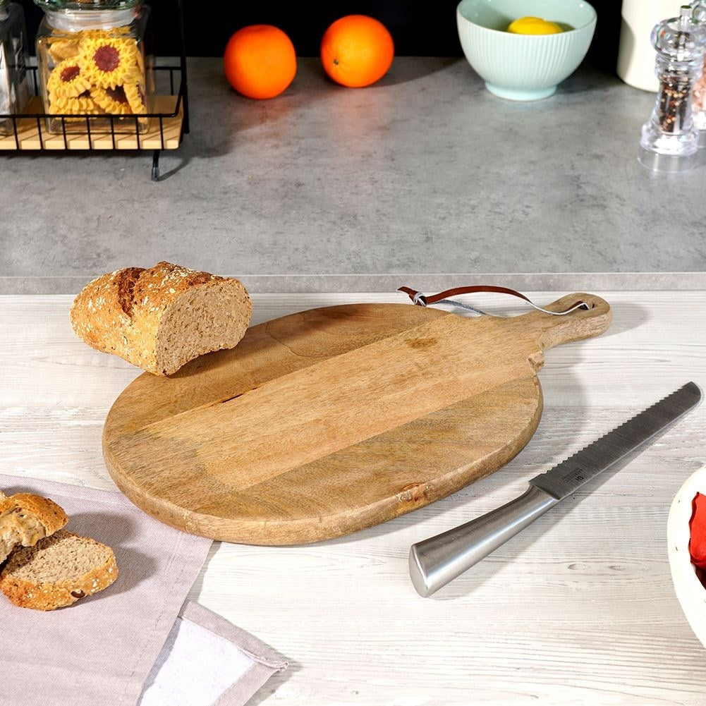 Cutting and serving board in durable mango wood