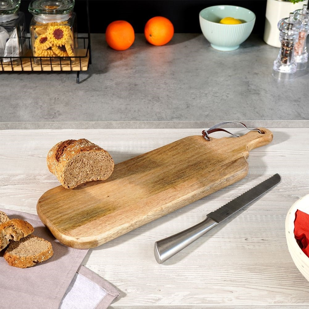 Cutting board and serving tray in mango wood with handle