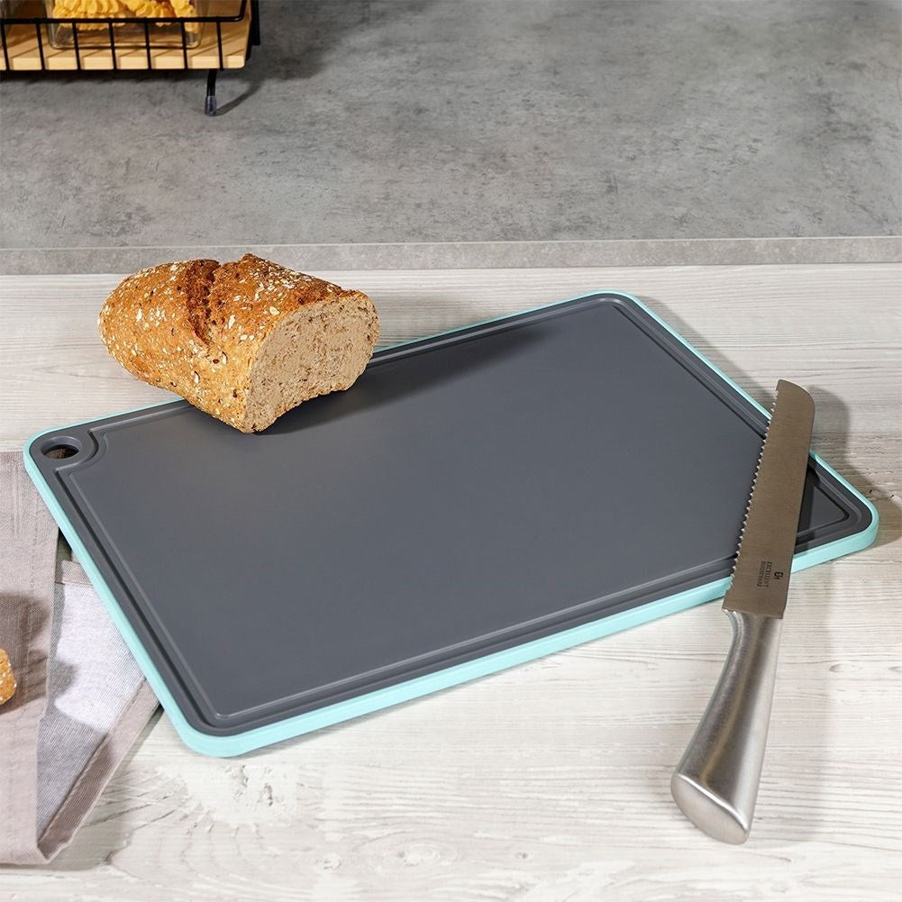 Cutting board in durable gray material, does not absorb odors