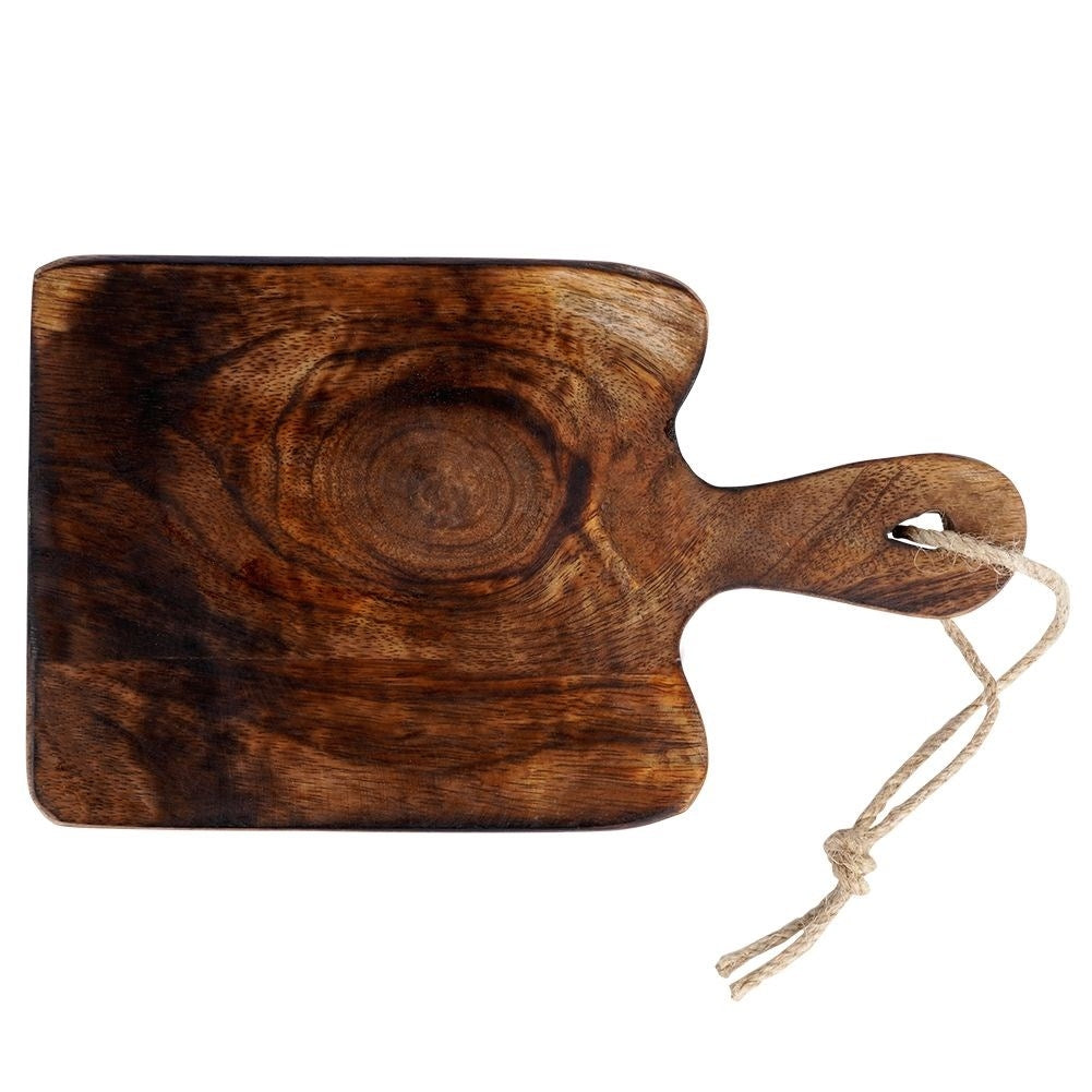 Cutting board in durable mango wood with handle
