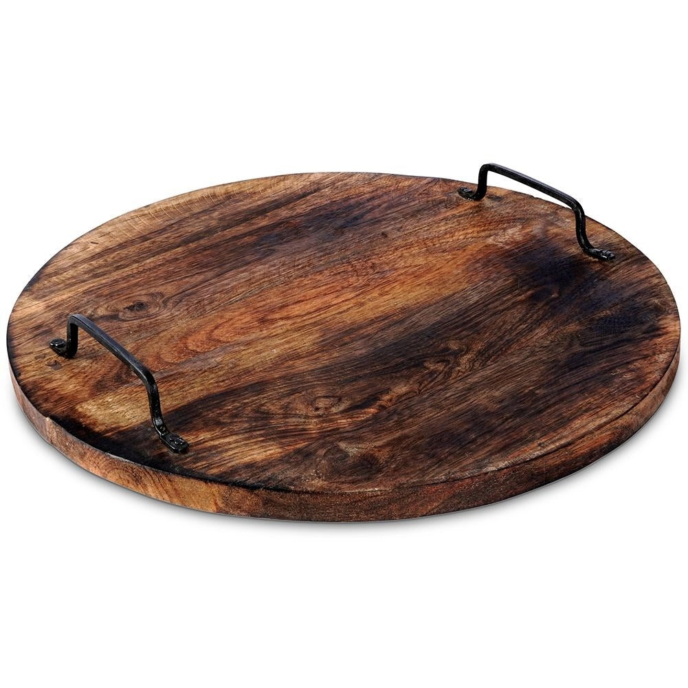 Cutting board in exotic mango wood with a unique design
