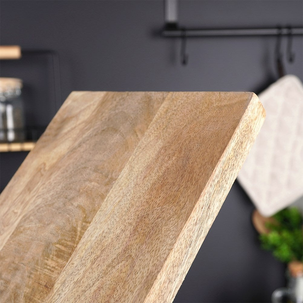 Cutting board in exotic mango wood with a unique design
