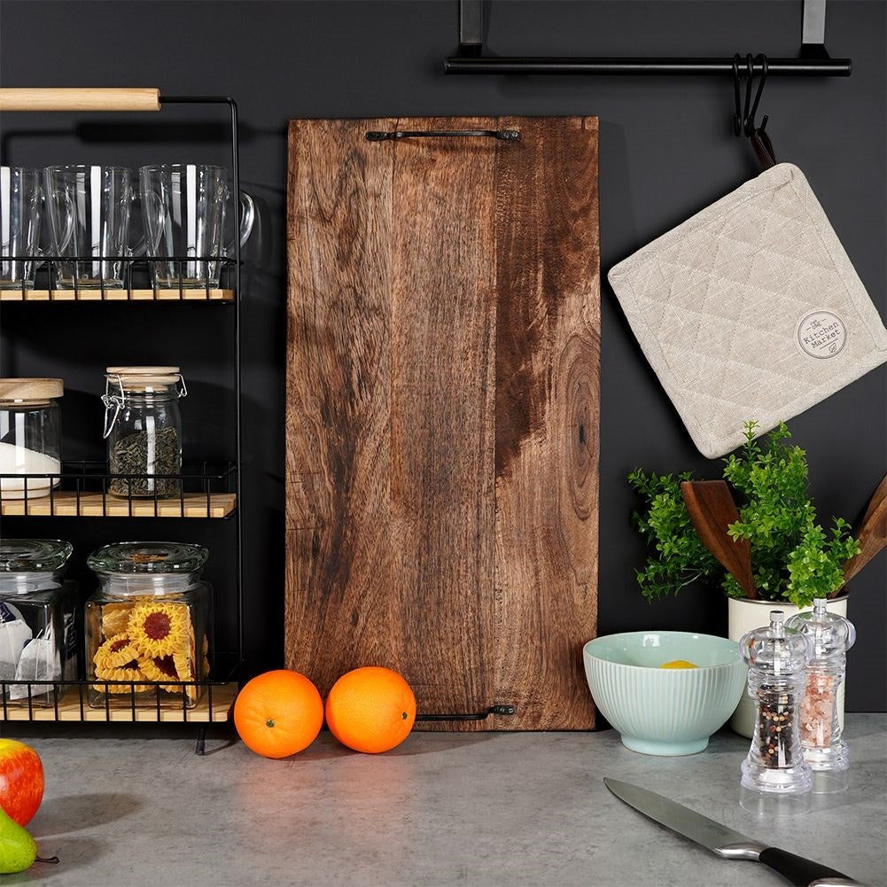 Cutting board in exotic mango wood with unique aged design
