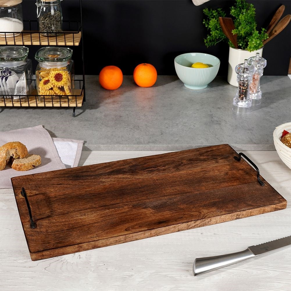Cutting board in exotic mango wood with unique aged design