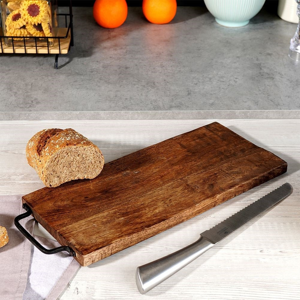 Cutting board in high-quality exotic mango wood